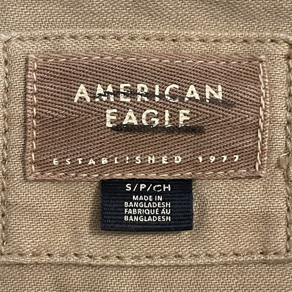 American Eagle Khaki Pullover Shirt Women's Small Petite Casual Top - Picture 4 of 9